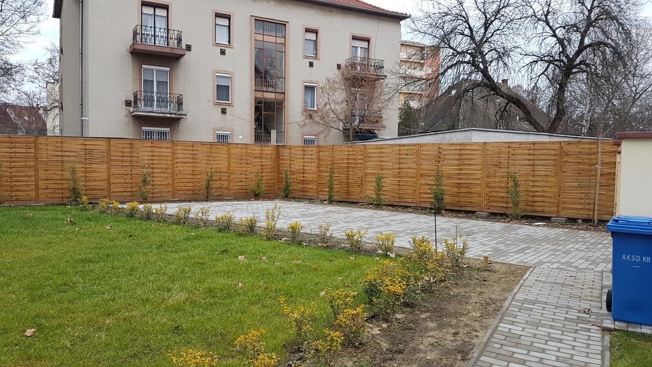 Poroszlay Apartman ديبريتْسين المظهر الخارجي الصورة